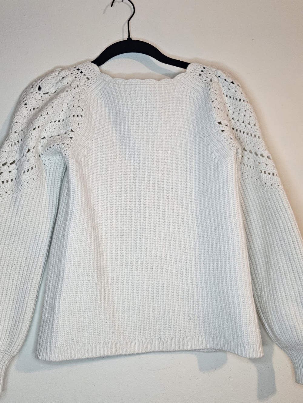 Sézane Manon Jumper Sweater Size S V-Neck Knit Parisian Chic Cozy Pullover. - Picture 4 of 5